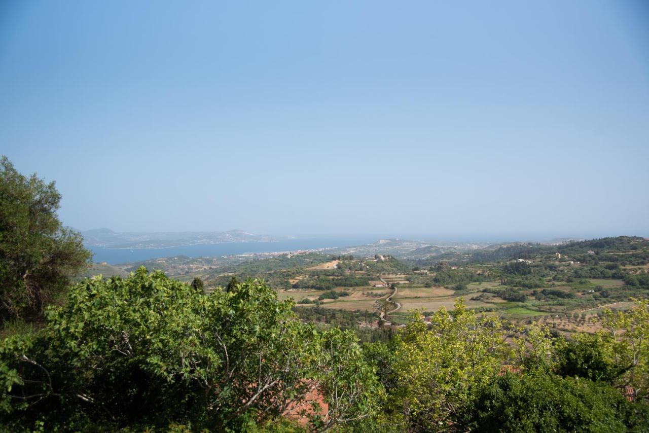 Rena'S Panorama View House Guest House Vovikes Exterior photo